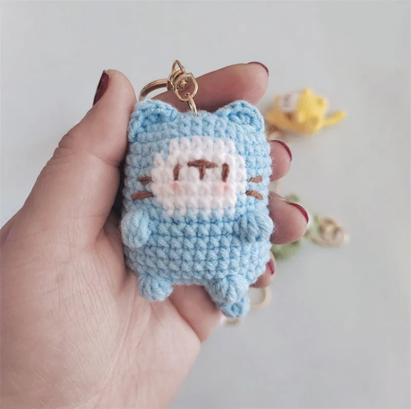 Cute Lucky Cat Doll Crochet Keyrings Handmake Kawaii Kitten Knitted Keyrings For Bag Pendant Crochet Kitten Keychain Wholesale